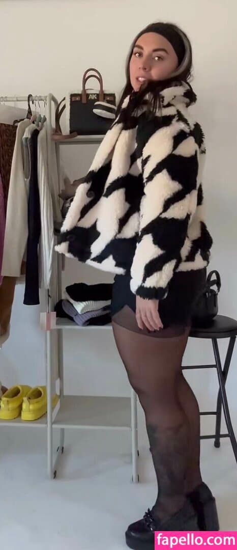 Click to view full size Abby Berner Nude Leaks 13 Photos