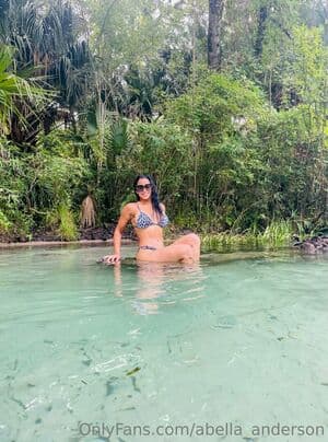 Abella Anderson Nude OnlyFans Leaks 2 Photos