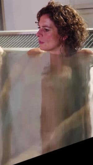 Alex Polizzi Nude  Leaks 2 Photos