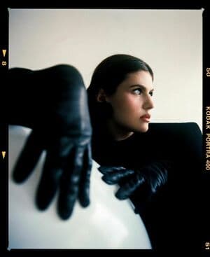 Alexandra Daddario Nude  Leaks 16 Photos