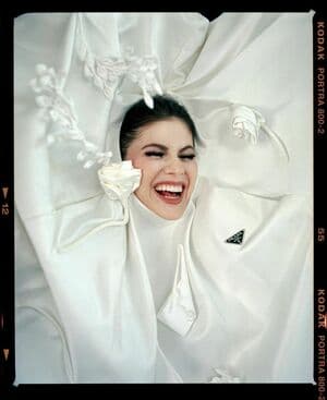 Alexandra Daddario Nude  Leaks 16 Photos