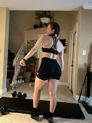 Alexis Rodriguez Nude  Leaks 5 Photos