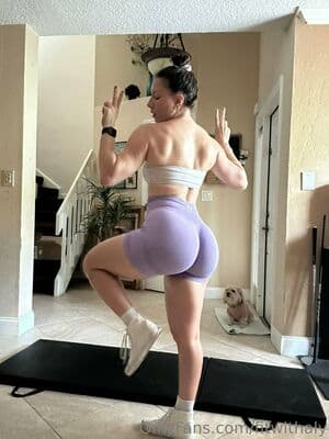 Alexis Rodriguez Nude  Leaks 5 Photos