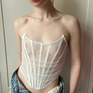 Alice Ipsen Nude  Leaks 4 Photos