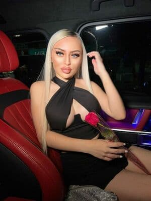 Alicia Bell Nude OnlyFans Leaks 4 Photos