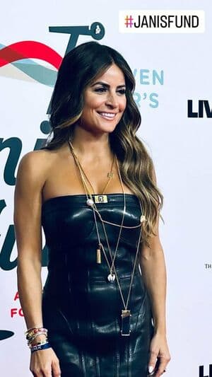 Alison Victoria Nude  Leaks 3 Photos