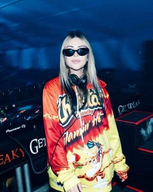 Alison Wonderland Nude OnlyFans Leaks 4 Photos