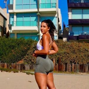 Alissa Oddo Nude  Leaks 21 Photos