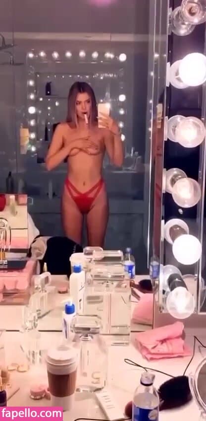Alissa Violet Nude  Leaks 1 Video and 1 Photos