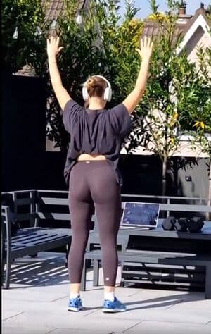 Allie Sherlock Nude  Leaks 4 Photos