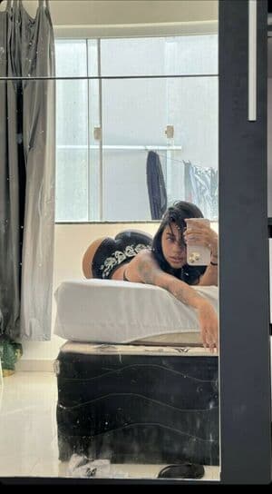 Allyne Santos Nude  Leaks 5 Photos