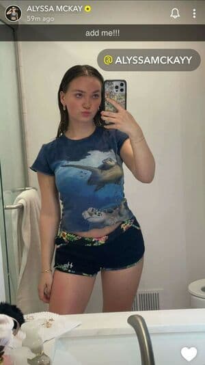 Alyssa Mckay Nude  Leaks 5 Photos