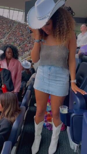 Amber Gill Nude  Leaks 3 Video and 1 Photos