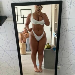 Amelia Rose Martin Nude  Leaks 10 Photos