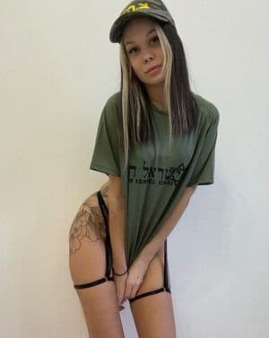 Ami Young Nude OnlyFans Leaks 5 Photos