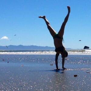 Amy Dumas Nude  Leaks 5 Photos