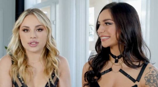 Anna Claire Clouds Nude OnlyFans Leaks 4 Photos