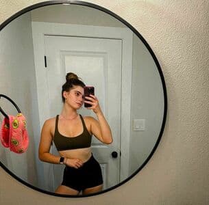 April Brinson Nude  Leaks 18 Photos