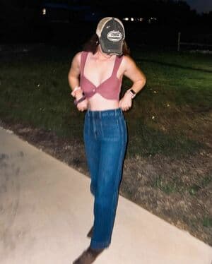 April Brinson Nude  Leaks 3 Photos