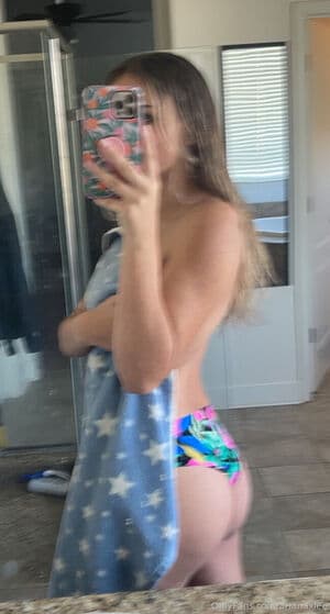 Ariana Lee Nude  Leaks 1 Video and 13 Photos