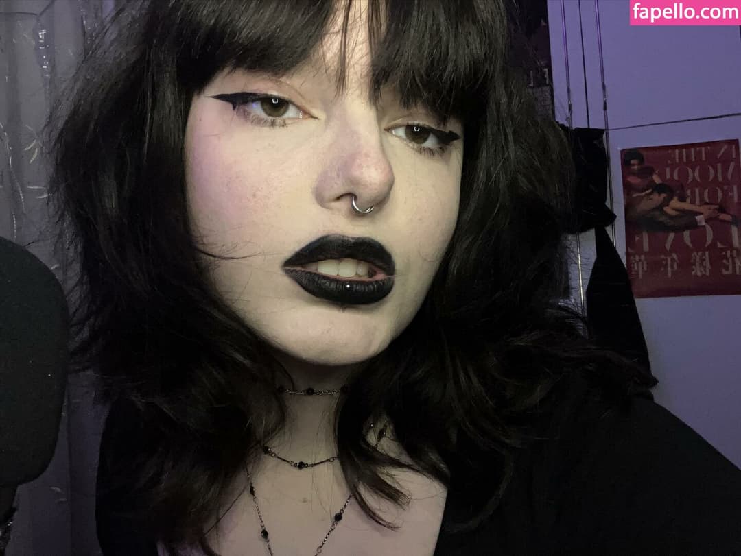 Asmr Creature Nude  Leaks 2 Photos