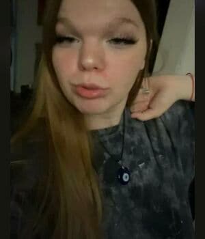 Autumn Bontrager Nude  Leaks 10 Photos