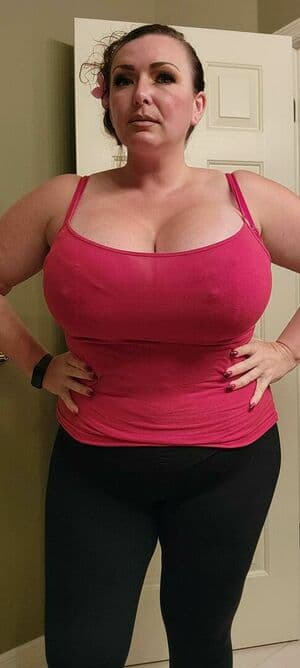 Avalon Adams Nude  Leaks 3 Photos