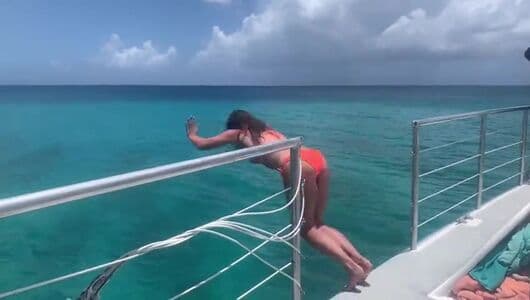 Becky Ives Nude  Leaks 3 Photos