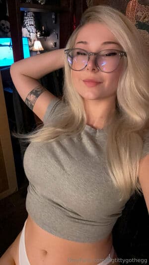 bigtittygothegg Nude  Leaks 2 Photos