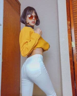 Brunett Nude  Leaks 12 Photos