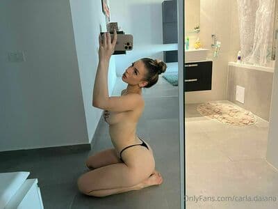 Carla Daiana Nude OnlyFans Leaks 6 Photos