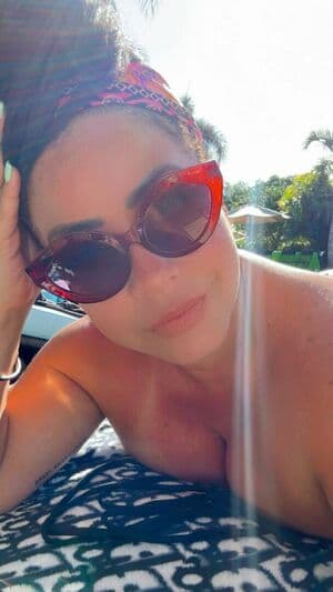 Carolina Sandoval Nude  Leaks 4 Photos