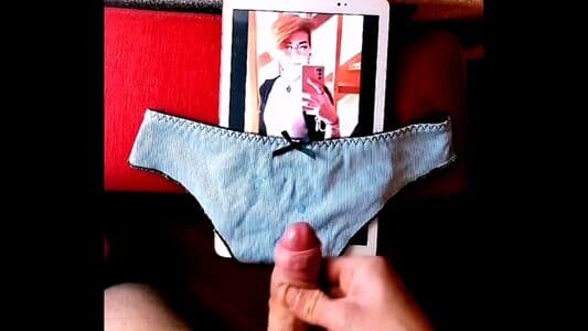 Caroline Haas Nude  Leaks 10 Photos