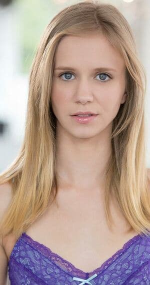 CastingCouch X Nude  Leaks 6 Photos