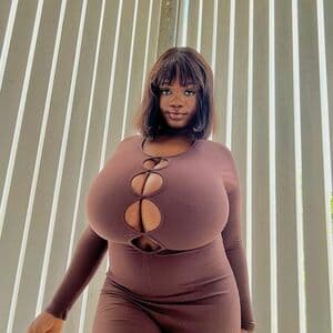 Click to view full size Chanel La Croix Nude Leaks 13 Photos