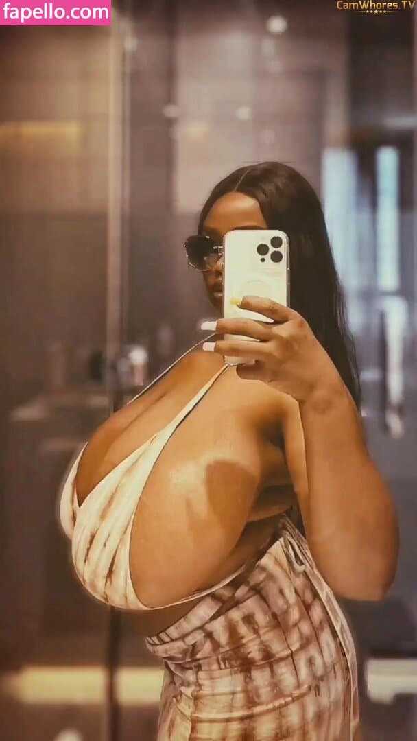 Chanel La Croix Nude  Leaks 4 Photos