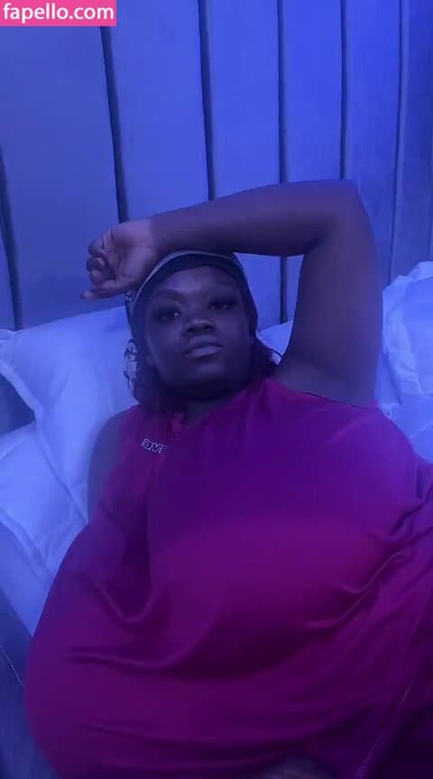 Chanel La Croix Nude  Leaks 4 Photos