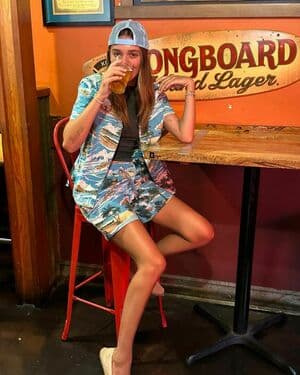 Charlotte Lawrence Nude OnlyFans Leaks 6 Photos