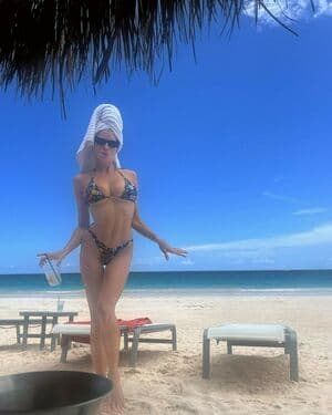 Charlotte McKinney Nude OnlyFans Leaks 3 Photos