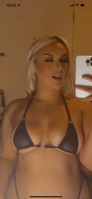 cherry.66 Nude  Leaks 4 Photos