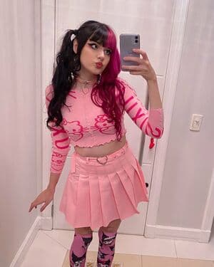 Click to view full size Cherry Bella Nude Leaks 8 Photos