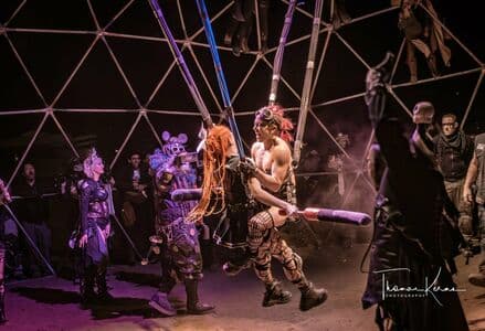 Claire Max Nude  Leaks 2 Photos