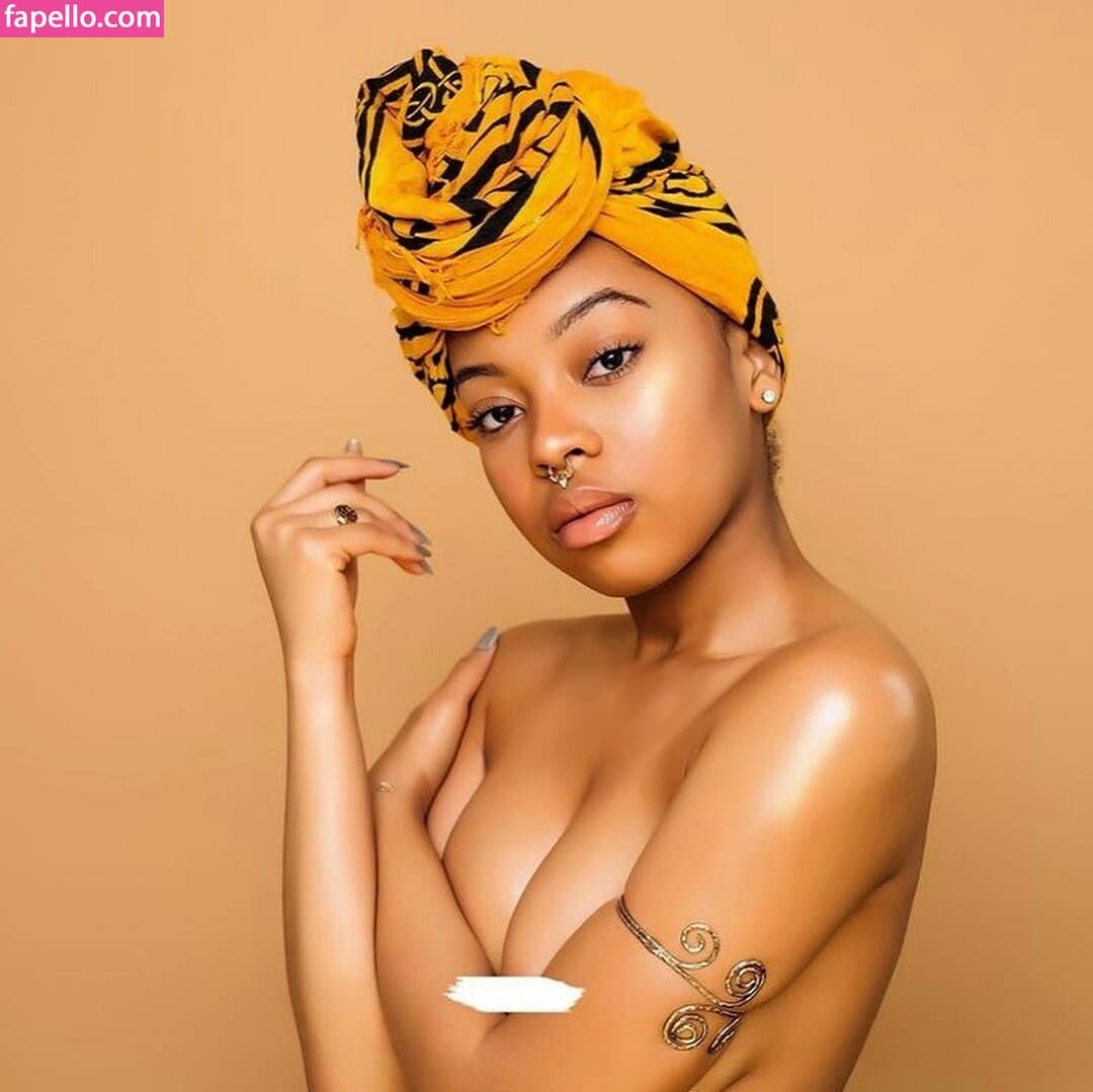 Cleopatra Lee Nude  Leaks 31 Photos