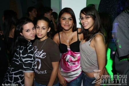 Dancing Bear Nude  Leaks 3 Photos