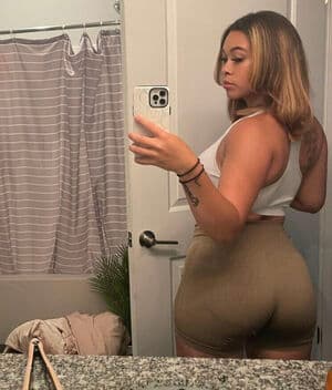 diamond.desirae Nude  Leaks 2 Photos