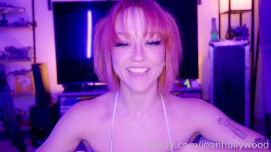 Ella Hollywood Nude  Leaks 5 Photos