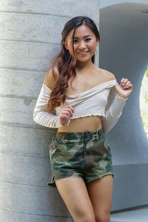 Elle Voneva Nude  Leaks 4 Photos