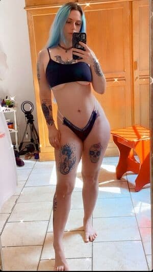 Ellen Natalia Nude  Leaks 9 Photos