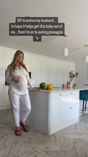 Emily Rose Ross Nude OnlyFans Leaks 6 Video and 9 Photos