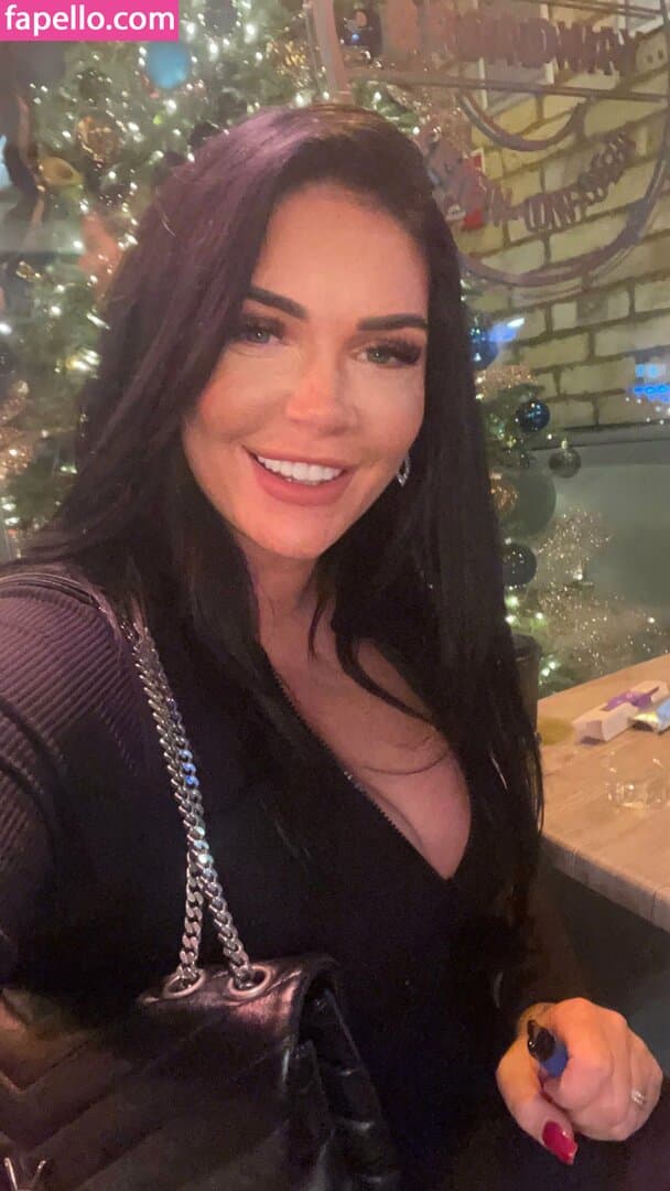 Emma Leigh Nude OnlyFans Leaks 3 Photos